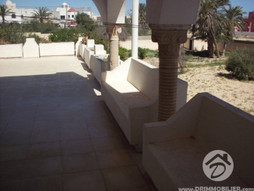  L 96 -  Sale  Furnished flat Djerba